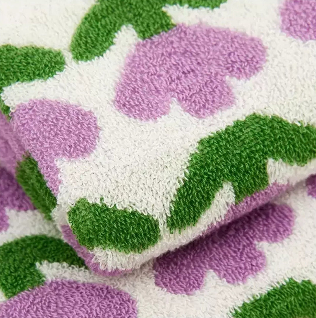 Tulip Pattern Towels