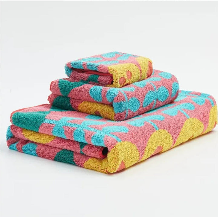 Diamond & Plant Pattern Towels