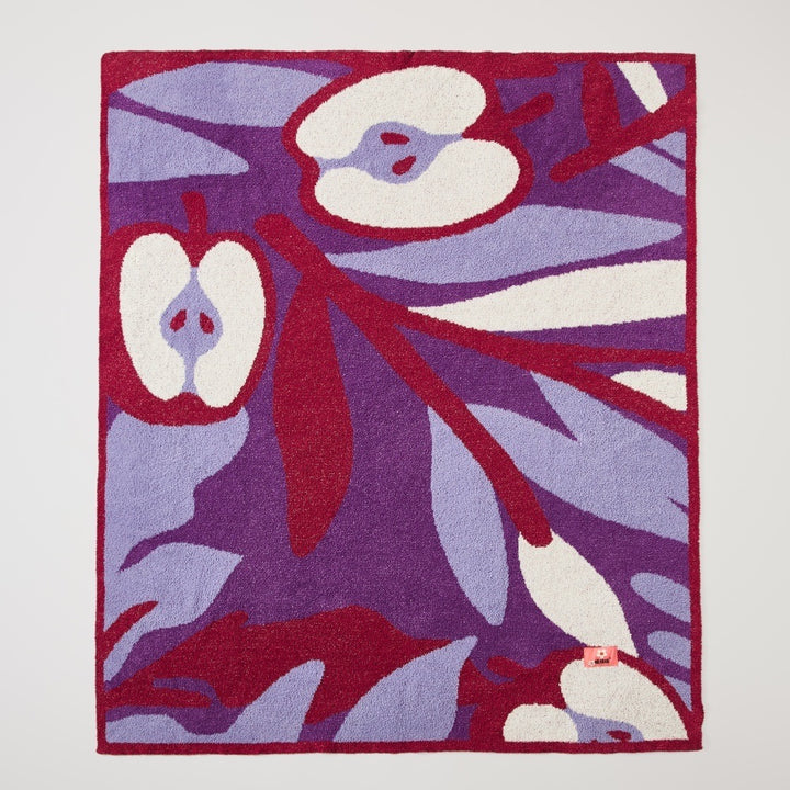 Apple & Leaf Throw Blanket