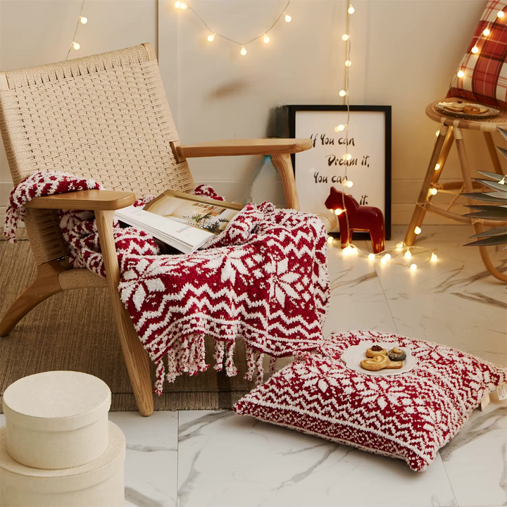 Winter Wonderland Knit Throw Blanket with Fringes