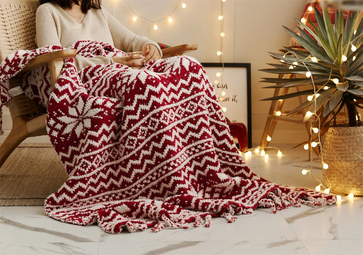 Winter Wonderland Knit Throw Blanket with Fringes