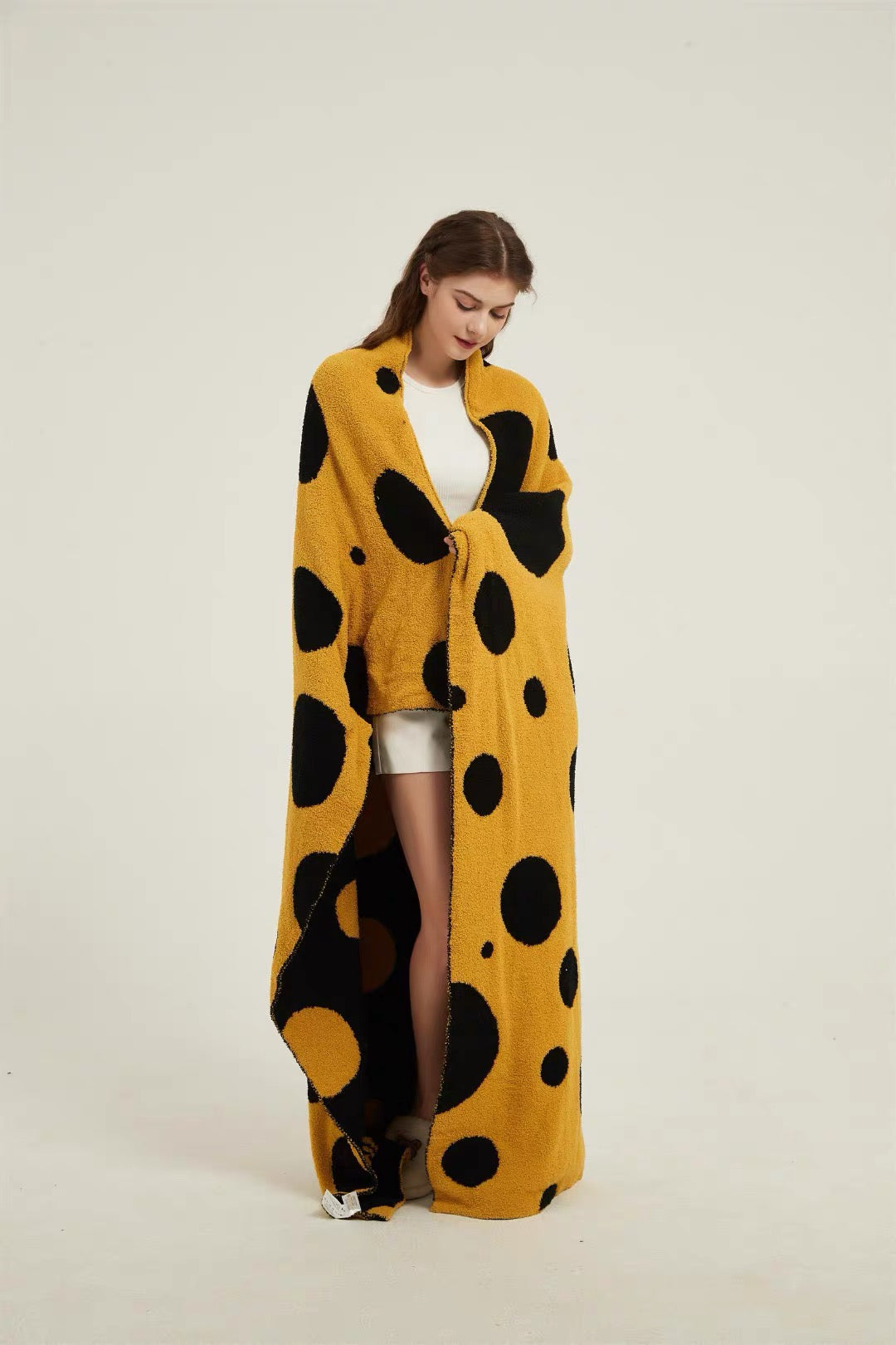 Polka Dot Reversible Blanket
