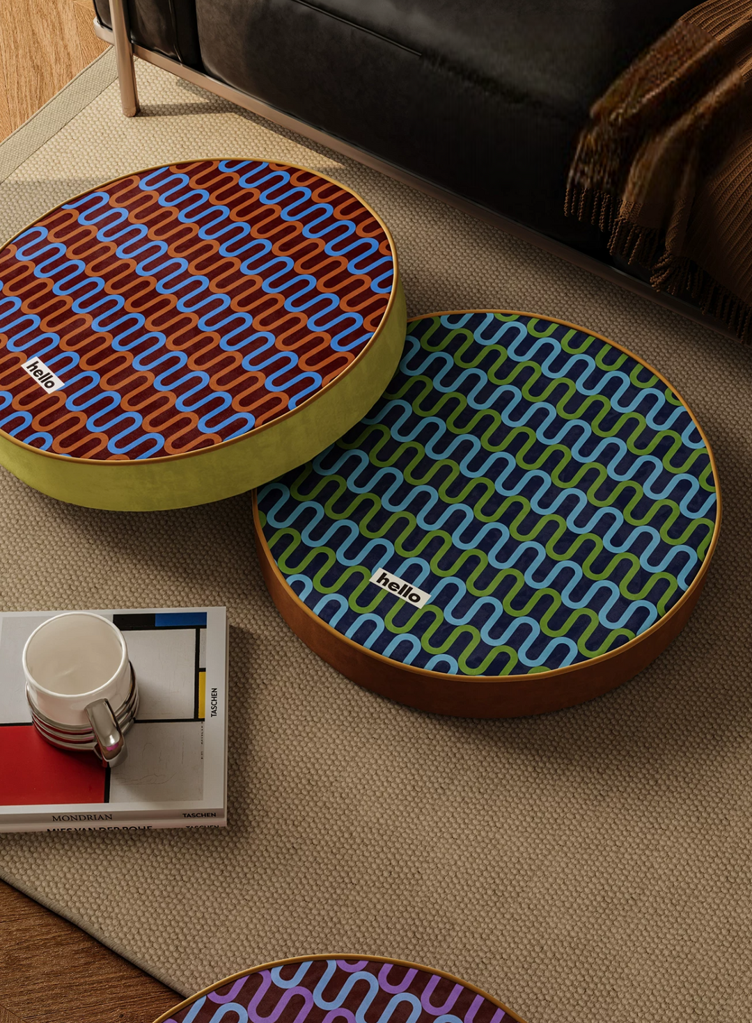 Wavy Hello Lined Seat Cushion