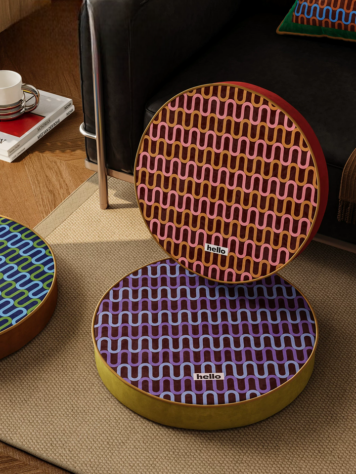 Wavy Hello Lined Seat Cushion