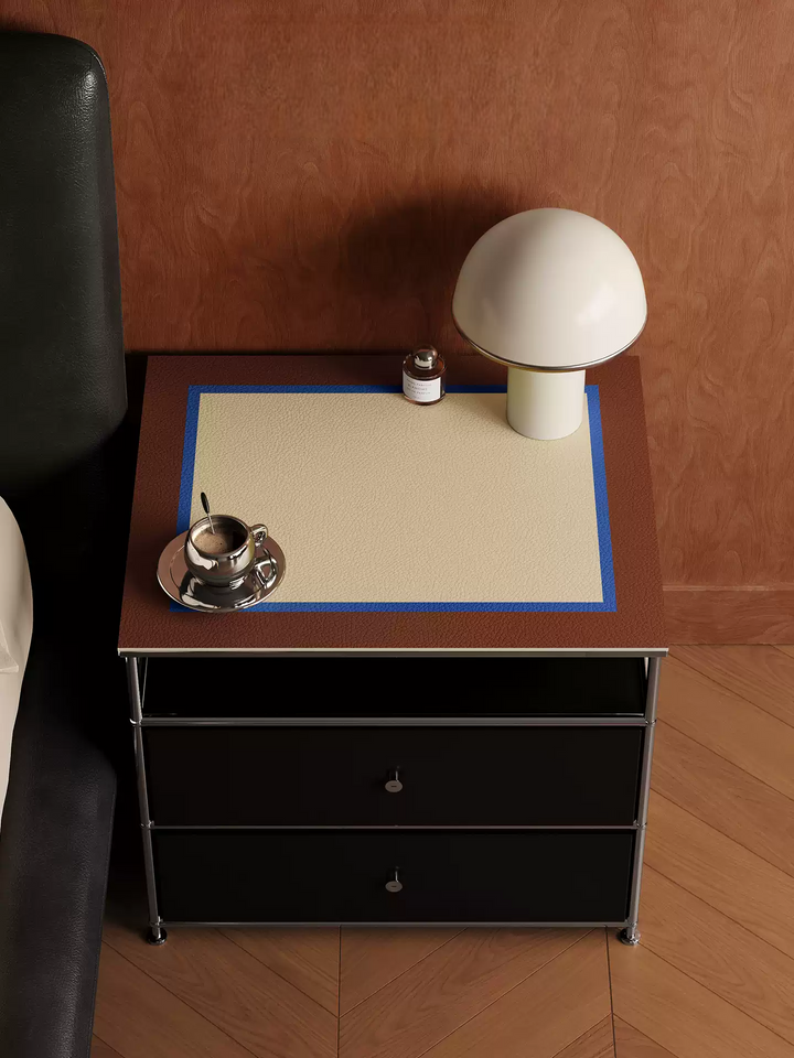 Minimalist Square Table Mat