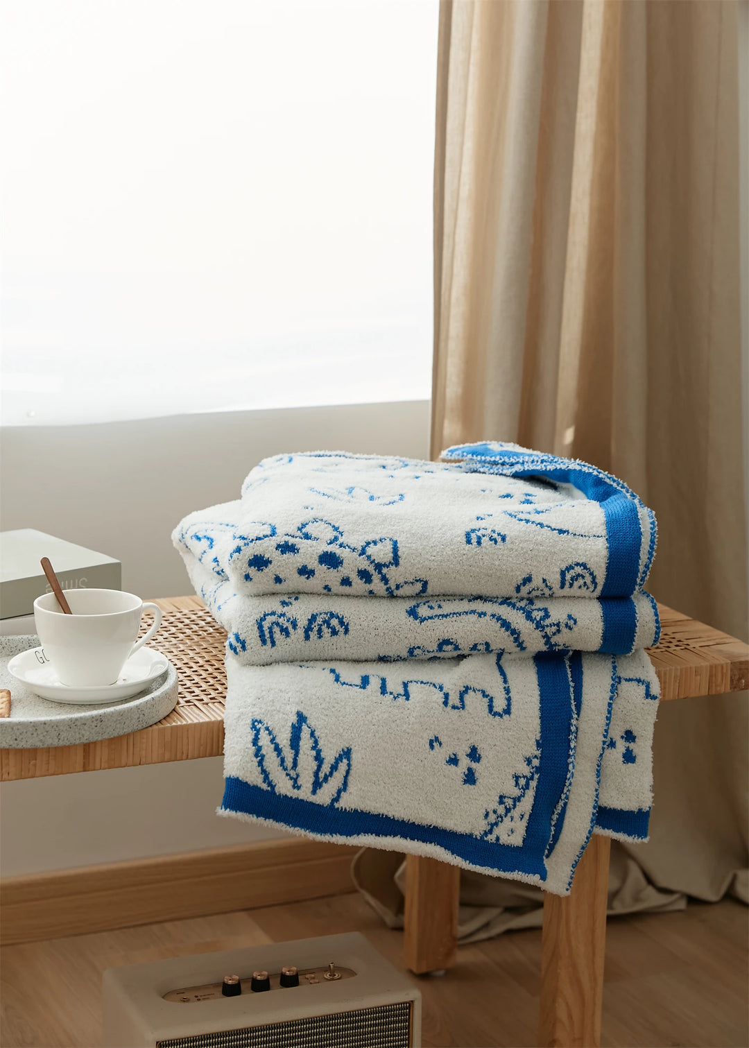 Dinosaur Cartoon Pattern Throw Blanket