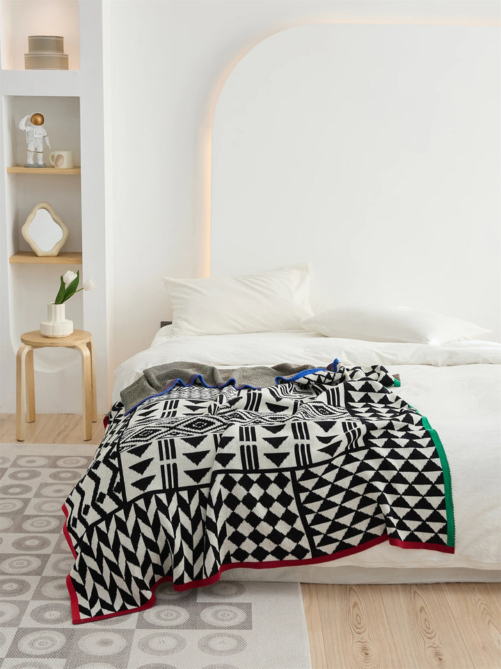 Various Geometric Pattern Blanket with Colorful Trim