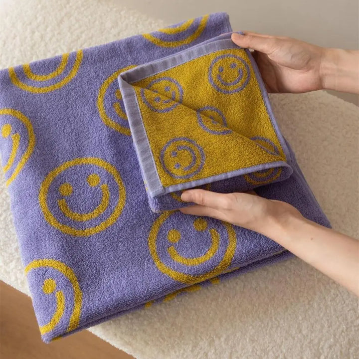 Reversible Smiling Towels