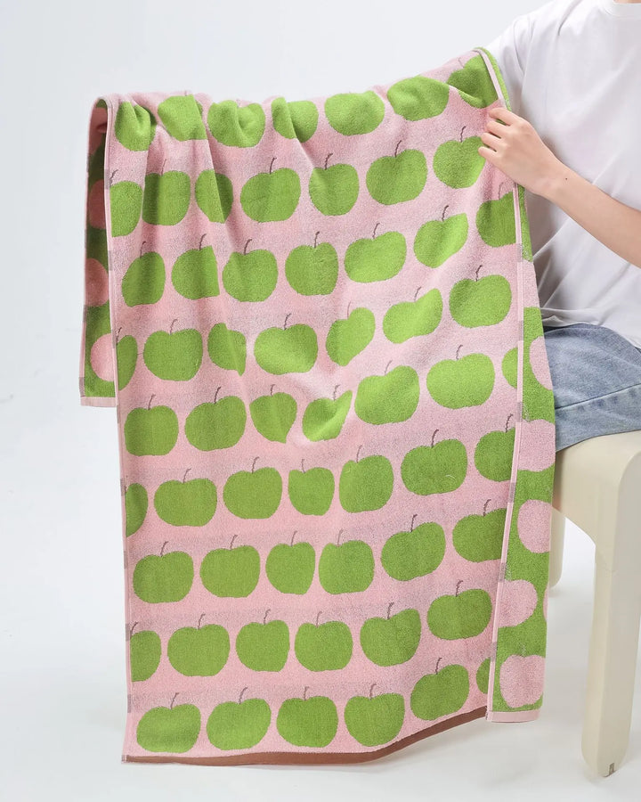 Apple Pattern Towels