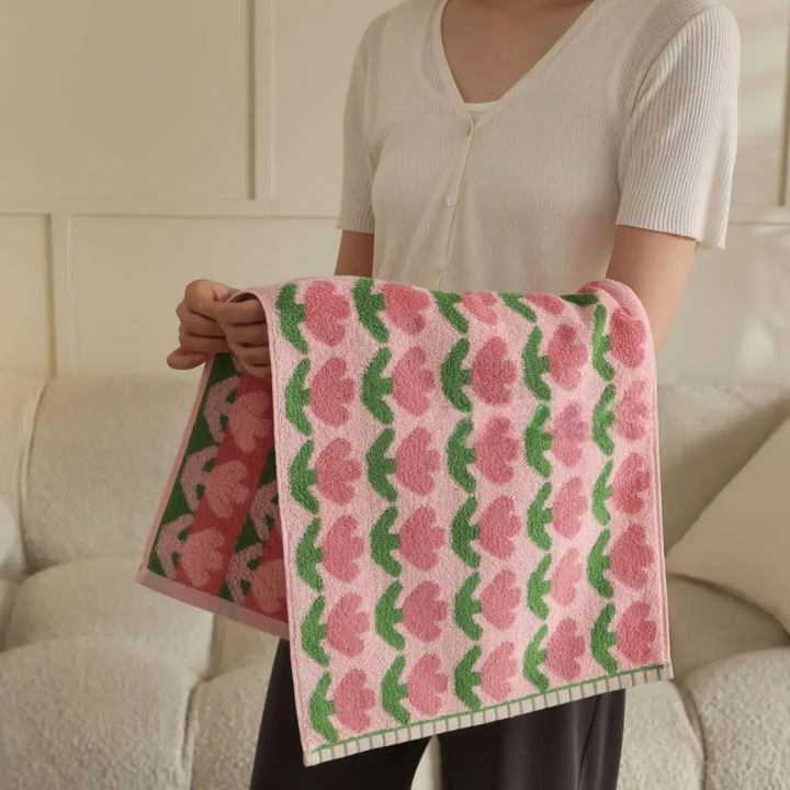 Tulip Pattern Towels