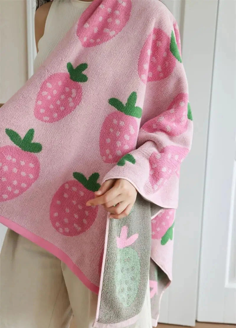 Strawberry Pattern Towels