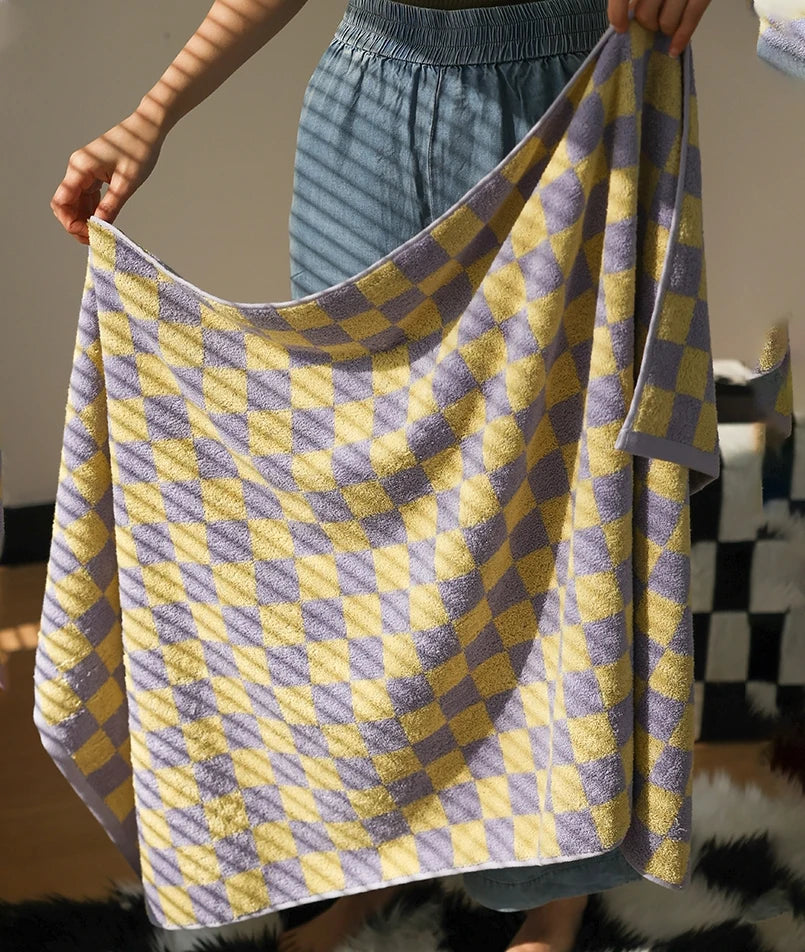 Retro Checkerboard Plaid Towels