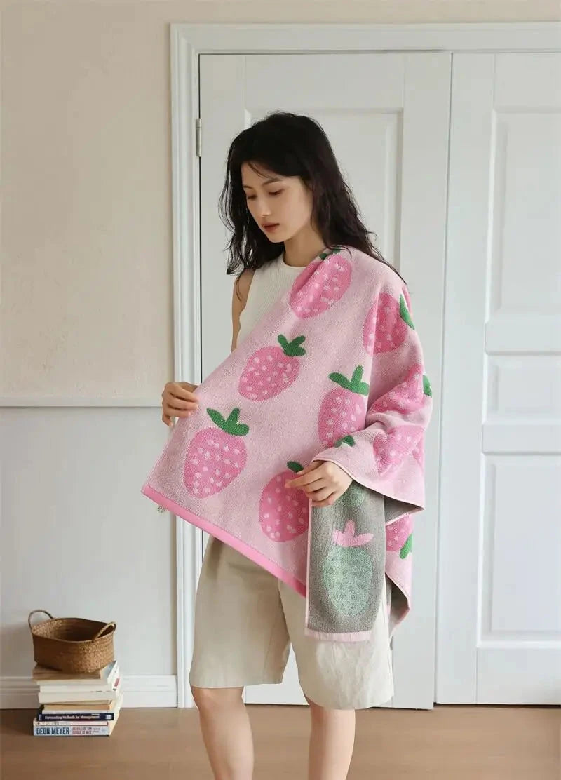 Strawberry Pattern Towels