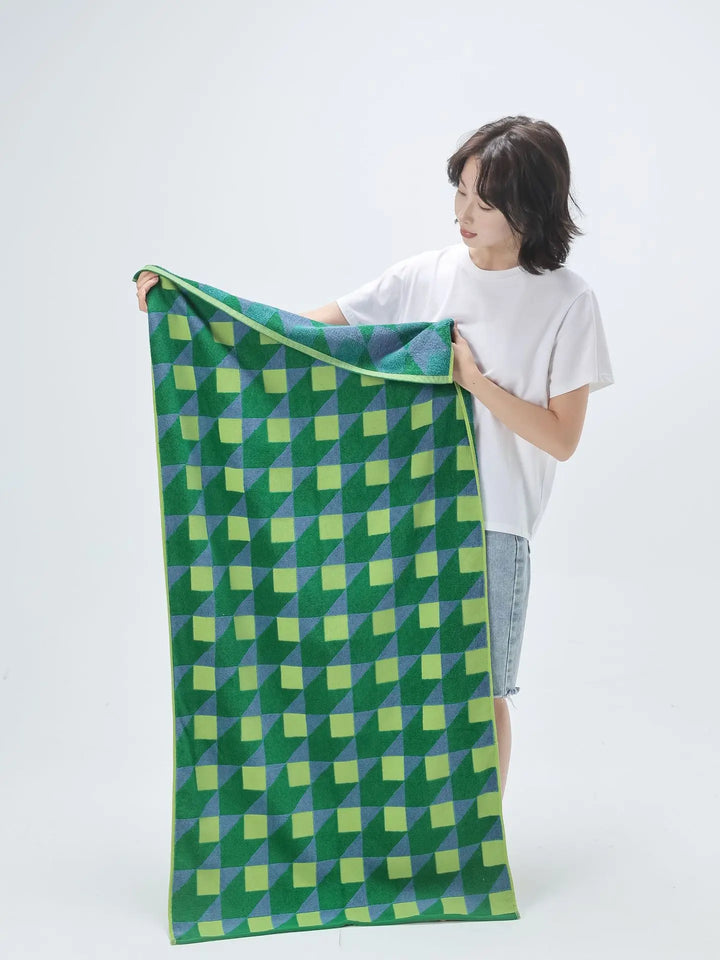 3D Cube Pattern Towels