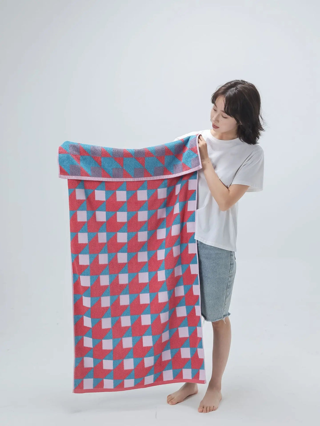3D Cube Pattern Towels