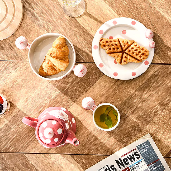 Mushroom Dinnerware