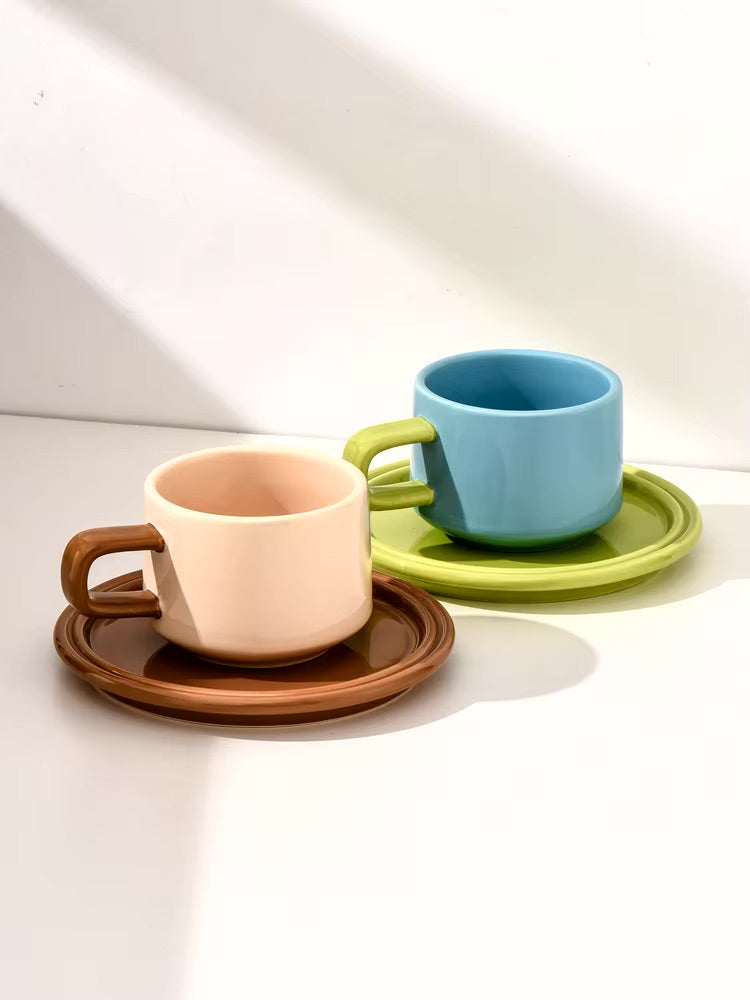 Contrast Color Mugs