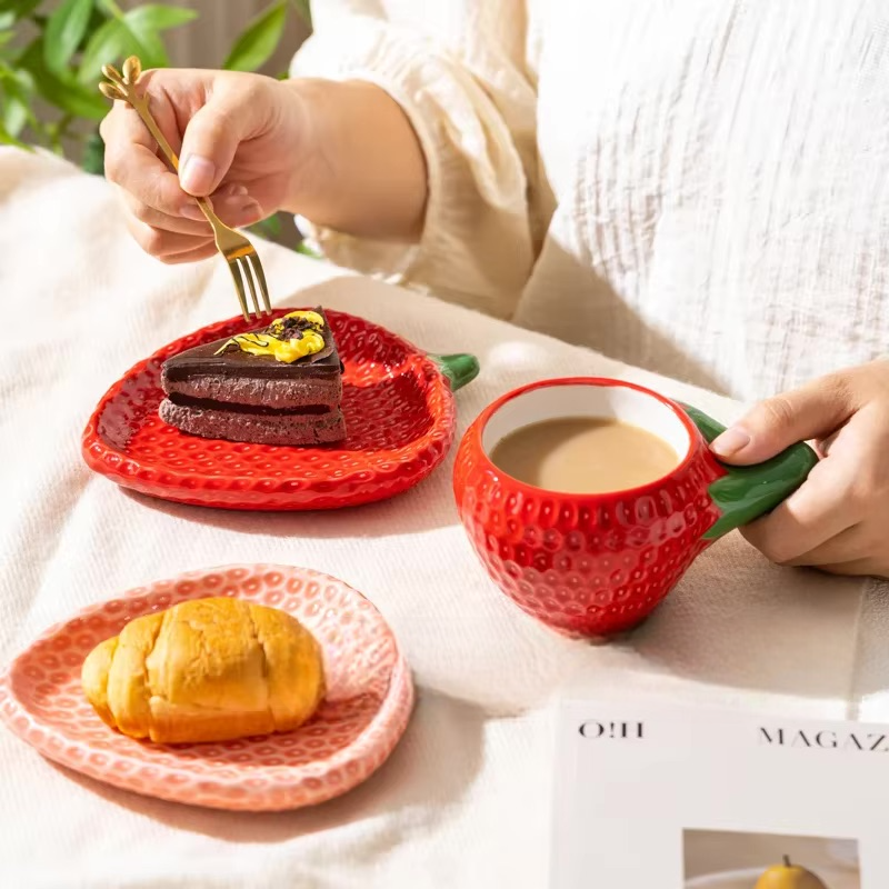 Detailed Strawberry Mug & Saucer Set