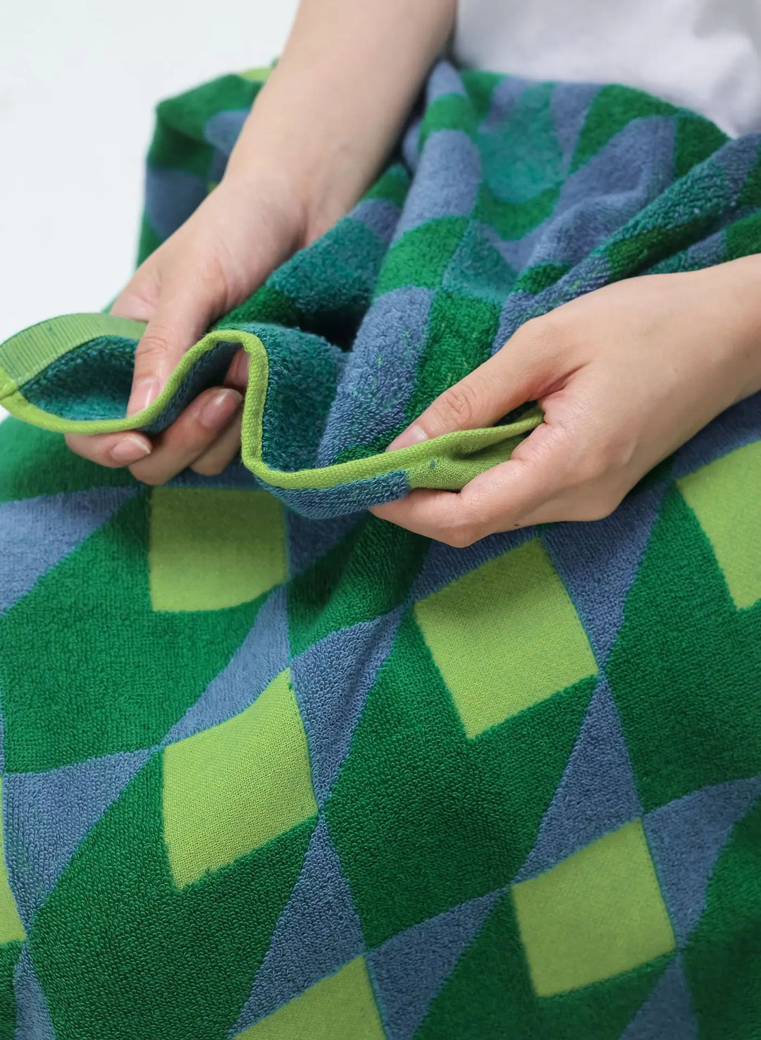 3D Cube Pattern Towels