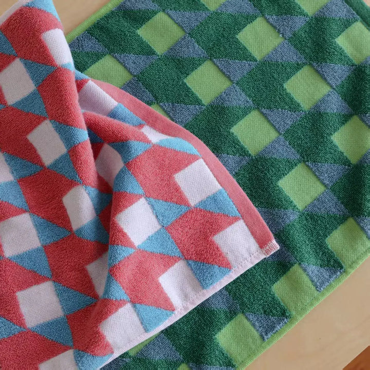 3D Cube Pattern Towels