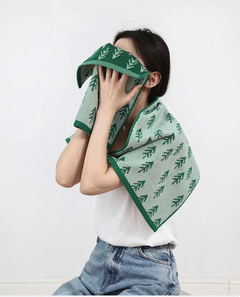 Green Pine Leaves Towels