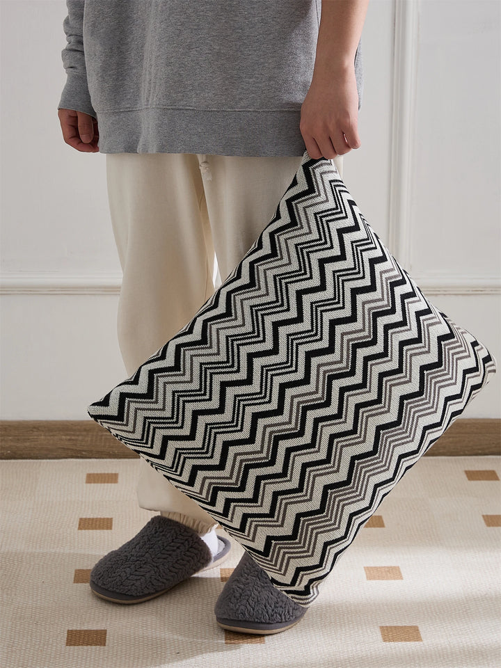 Wave Stripe Blanket + Pillows