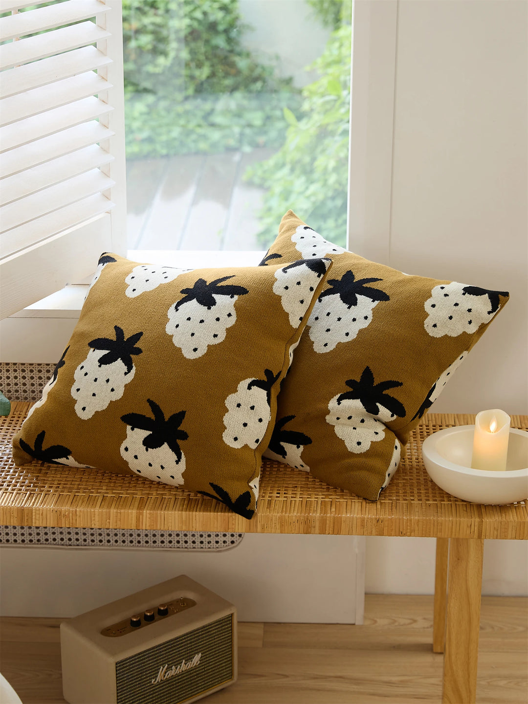 Grape Pattern Pillow Cover