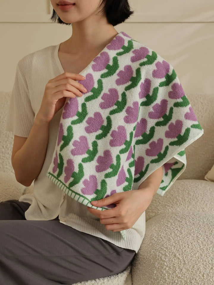 Tulip Pattern Towels