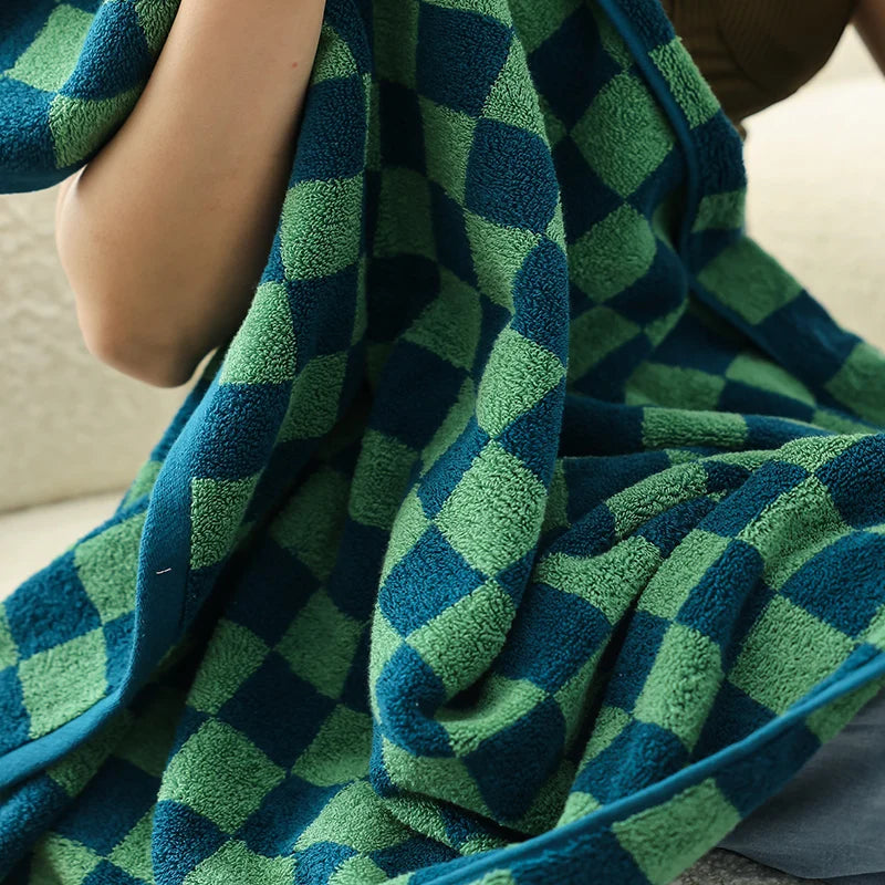 Retro Checkerboard Plaid Towels