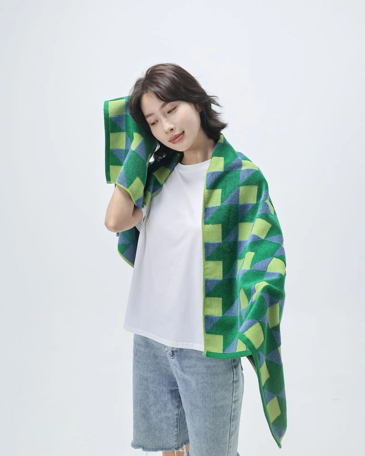 3D Cube Pattern Towels