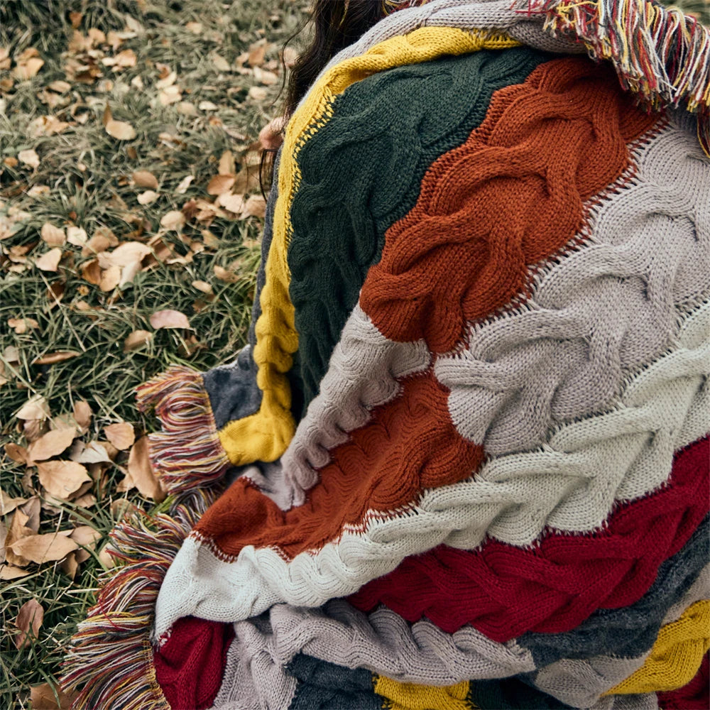 Crochet Contrast Color Blanket + Pillow