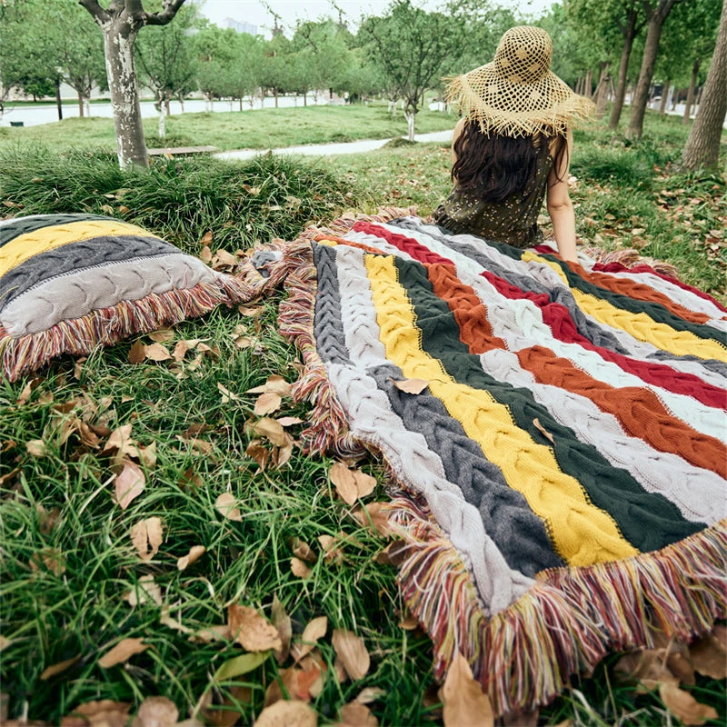 Crochet Contrast Color Blanket + Pillow