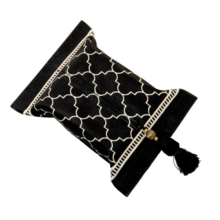 Royal Clover Pattern Tassel Tissue Cover