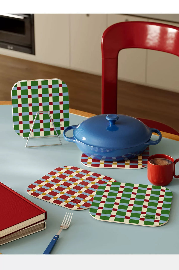 Red & Green Color Jumping Coasters