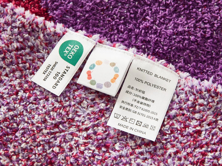 Apple & Leaf Throw Blanket