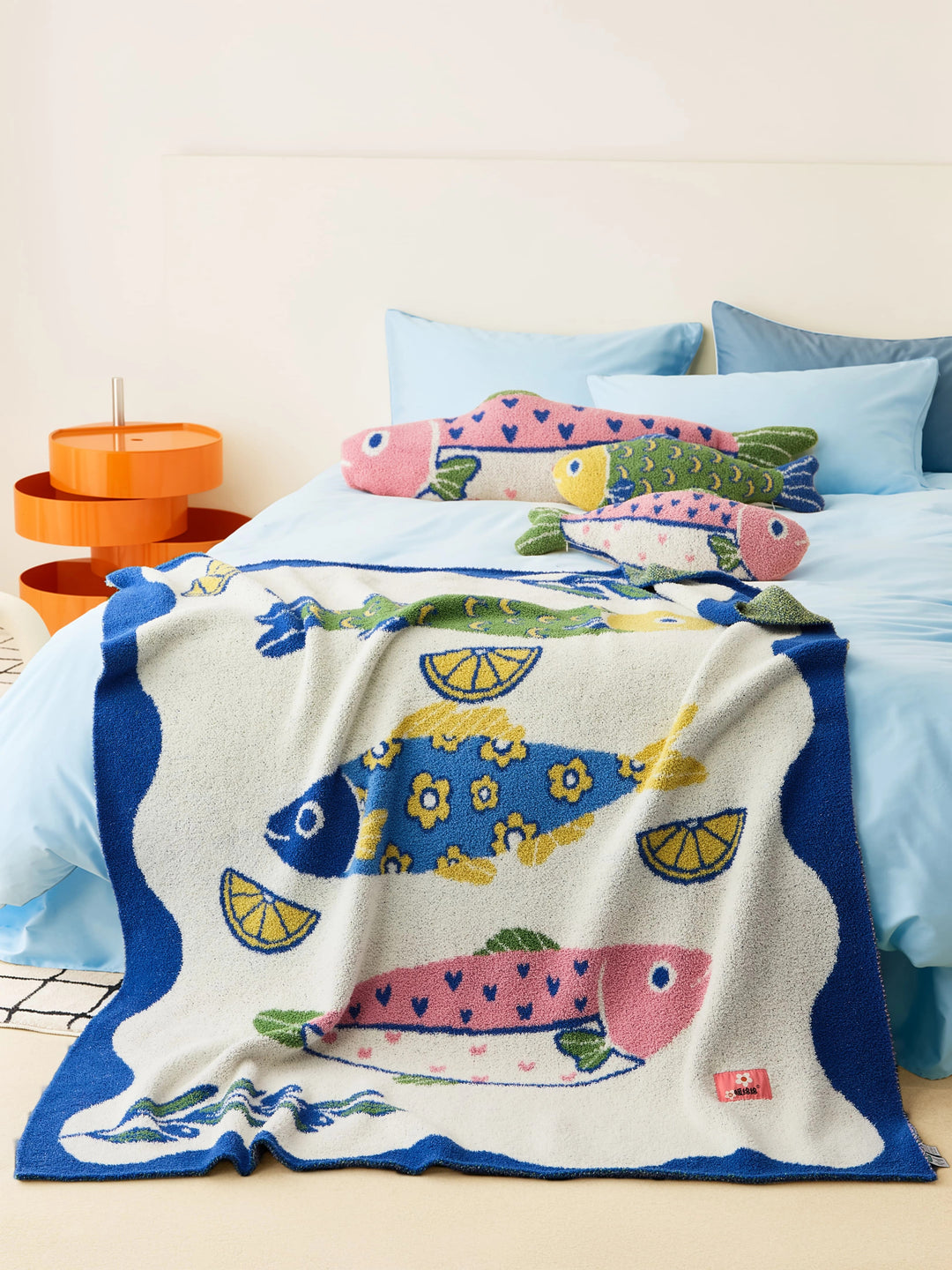 Fish & Lemon Throw Blanket