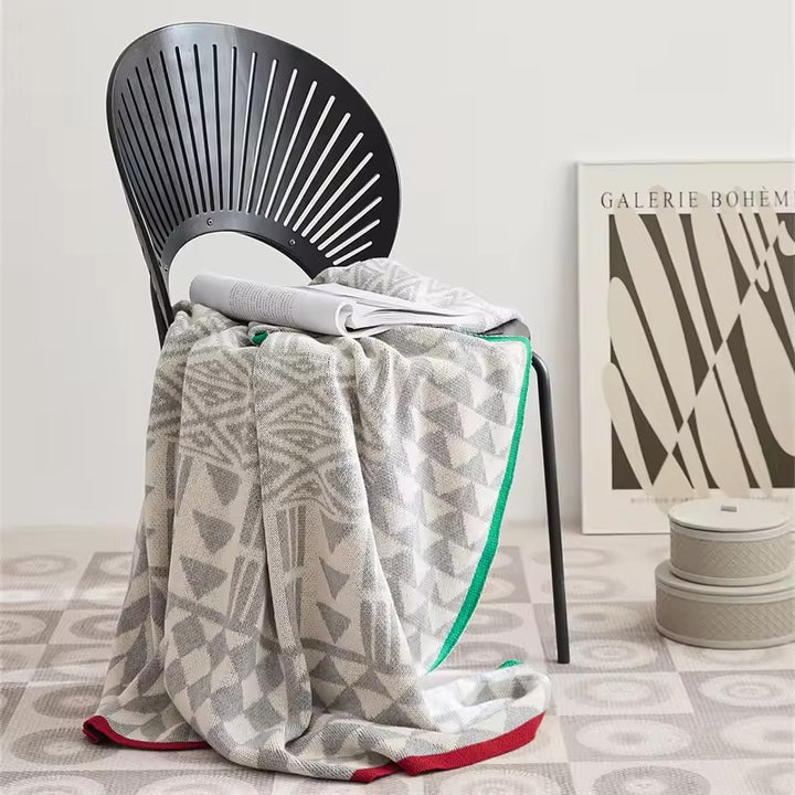 Various Geometric Pattern Blanket with Colorful Trim