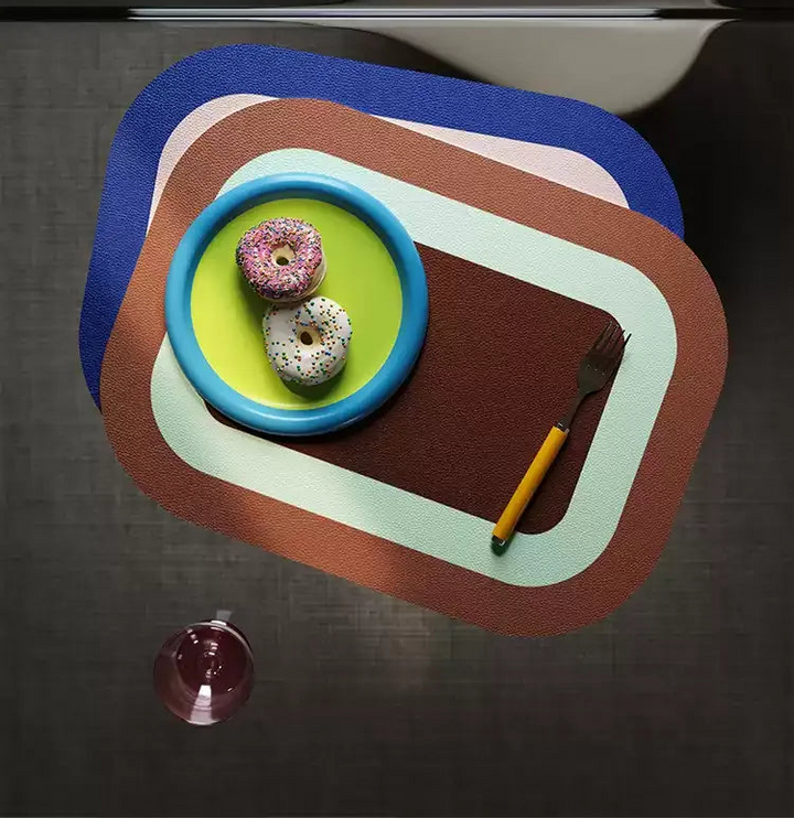 Modern Contrast Color Placemats Set