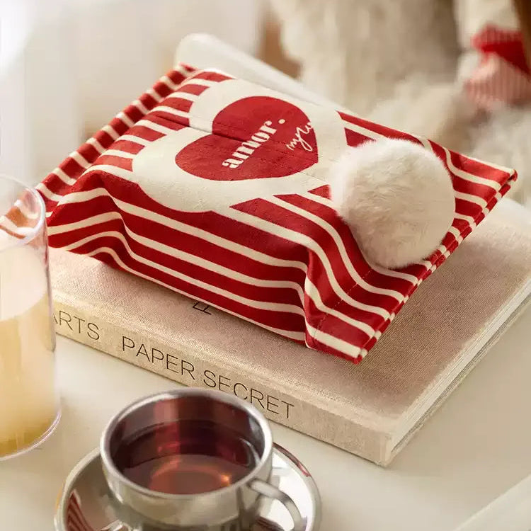 Red & Pink Heart Tissue Covers